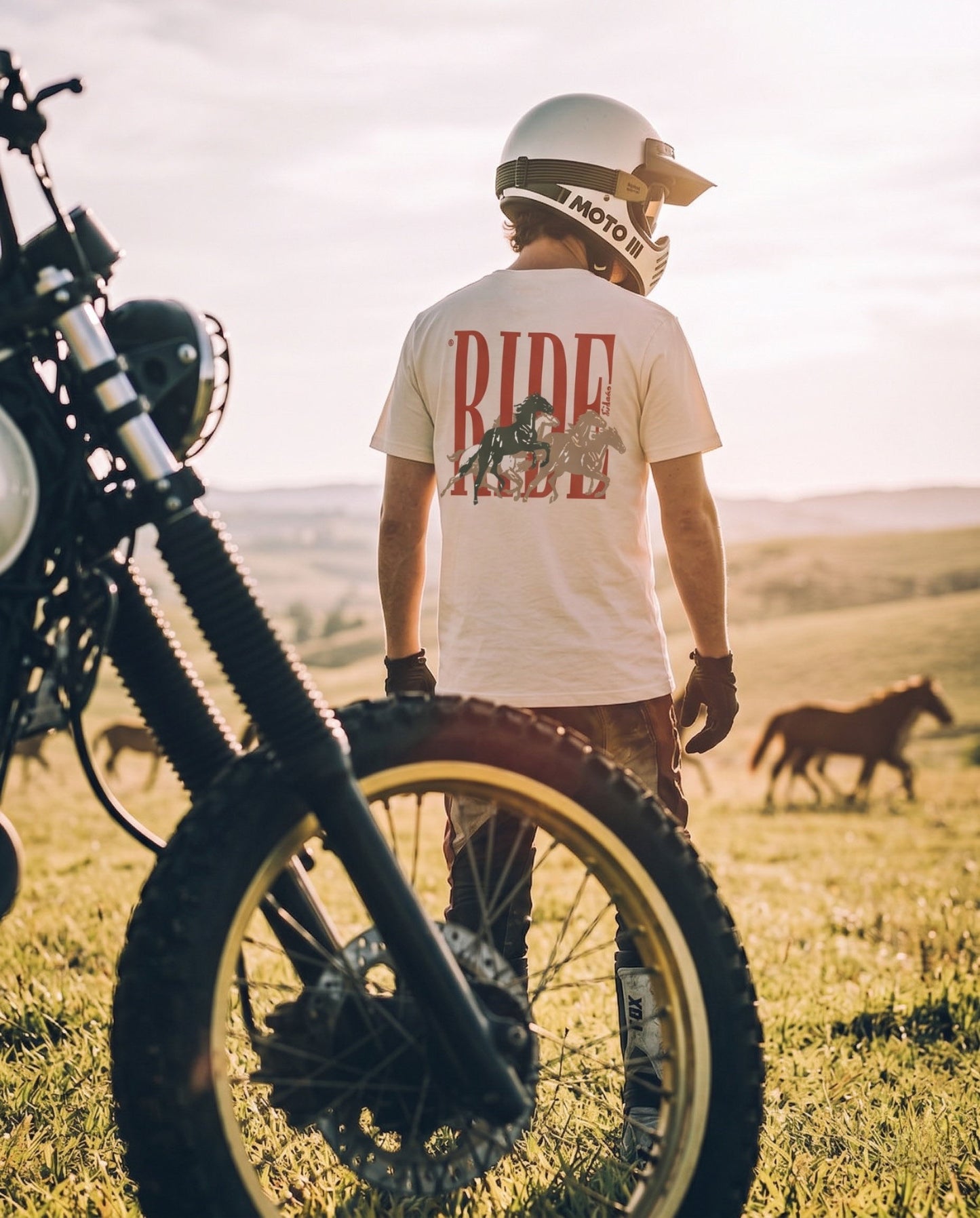 T-SHIRT VELO NOIR 